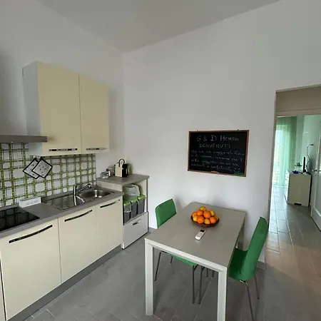 G&d House Apartment Latina